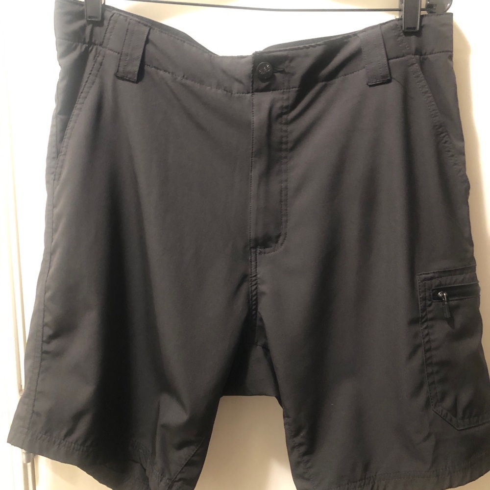 TRUNKS- Black Cargo Shorts